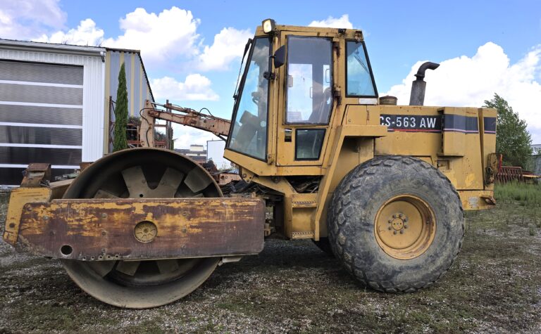 ddtp47-compacteur-caterpillar-563-image1