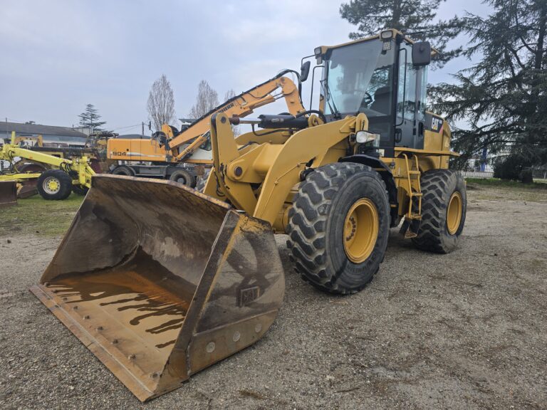 ddtp47-chargeur-sur-pneus-Caterpillar-928H-image1